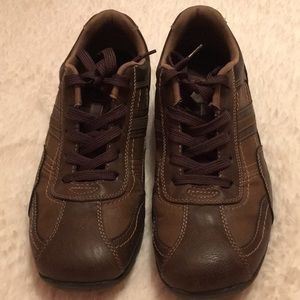 Sonoma men’s shoes, size 10